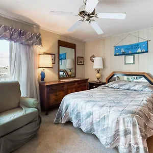 Gullway Getaway Holiday home