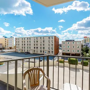 Royal Hawaiian Apartment